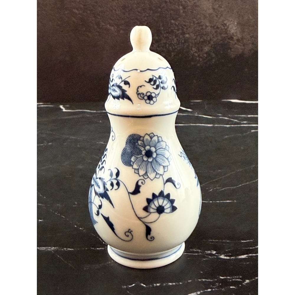 VTG Blue Danube Blue Onion Pattern Pepper Shaker Rectangle Stamp 5in